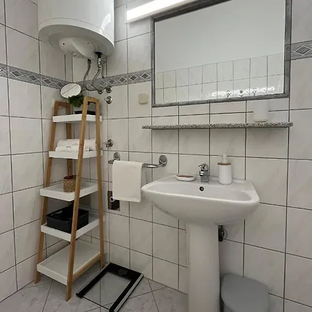 Apartman Tino & Leon *