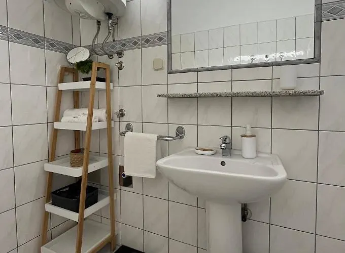 Апартаменты Tino & Leon *