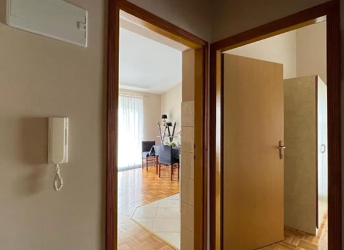 Tino & Leon דירה